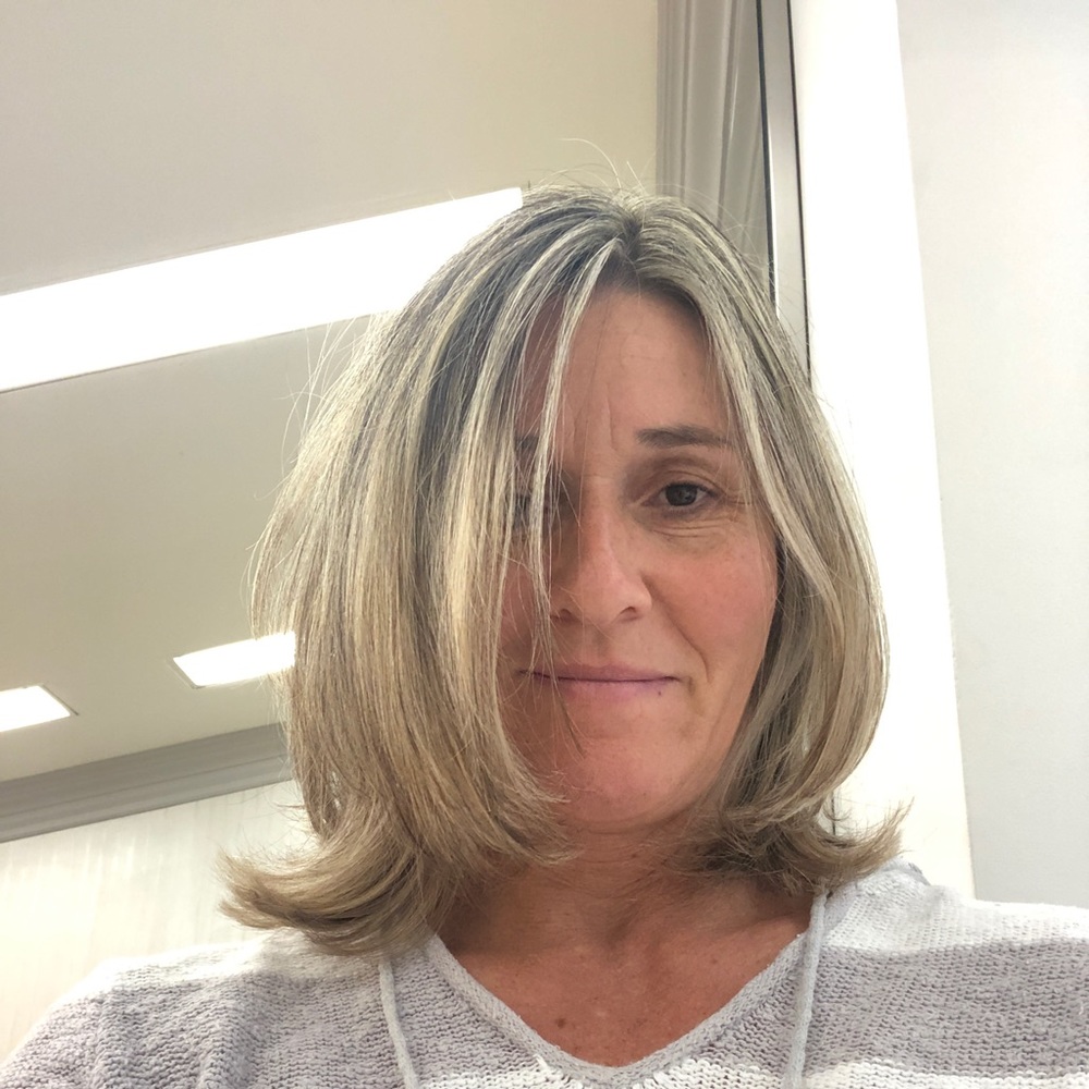 Meet your Posher, Dalia